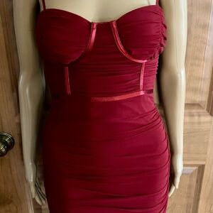 Windsor Maroon/Burgundy Ruched Bustier Cocktail Dress